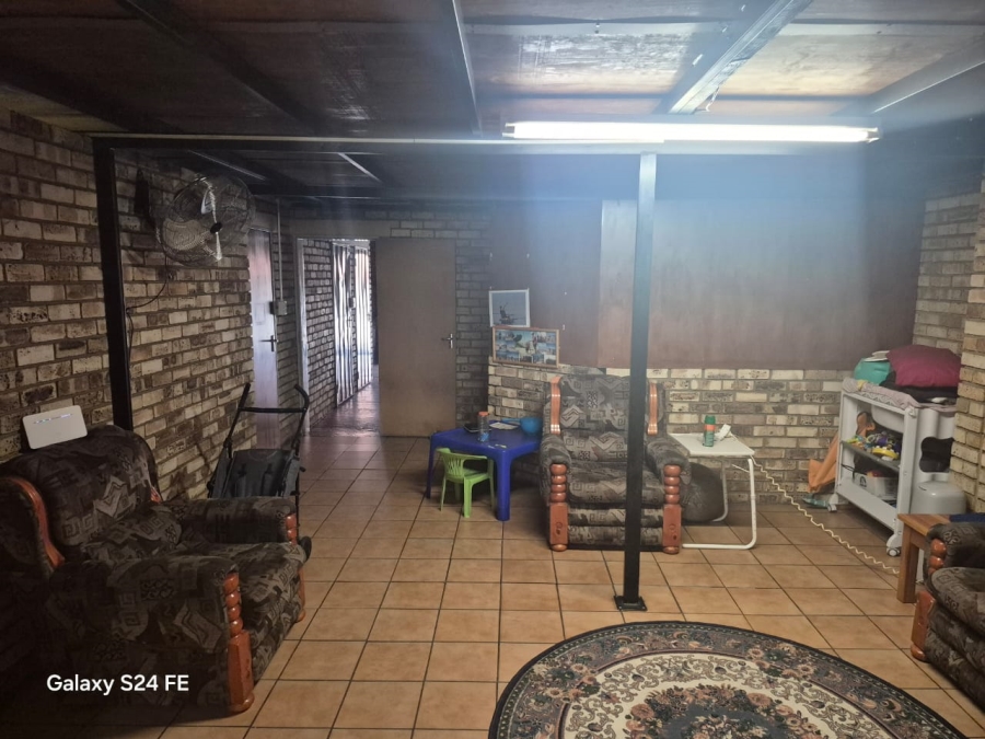 Commercial Property for Sale in Bodorp North West